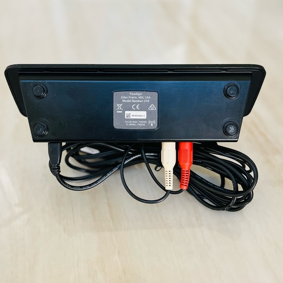 Paradigm SurfLink Media Hearing Aid Streamer Model 210 - Picture 2 of 3